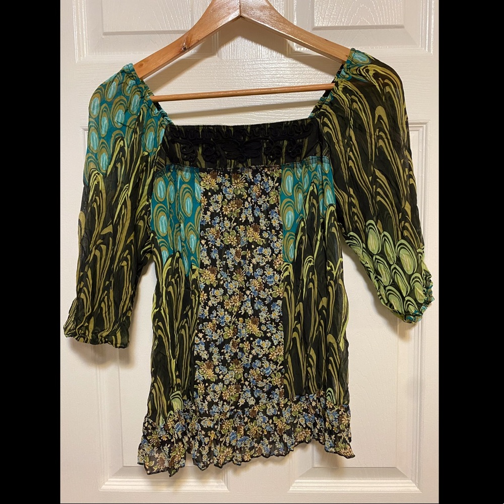 Pattern top